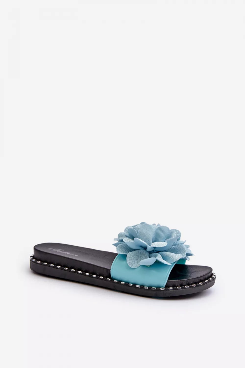 Šlepetės, modelis 194703. Ženkite į stilių.