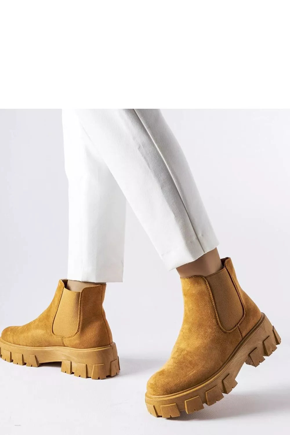 Batai, modelis 204548 Solea