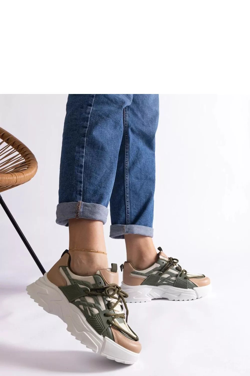 Sportbačiai, modelis 207155 Solea