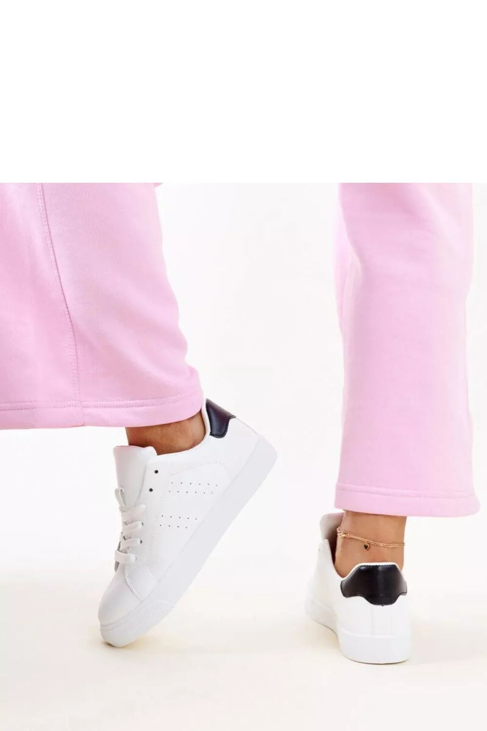 Sportbačiai, modelis 207285 Solea