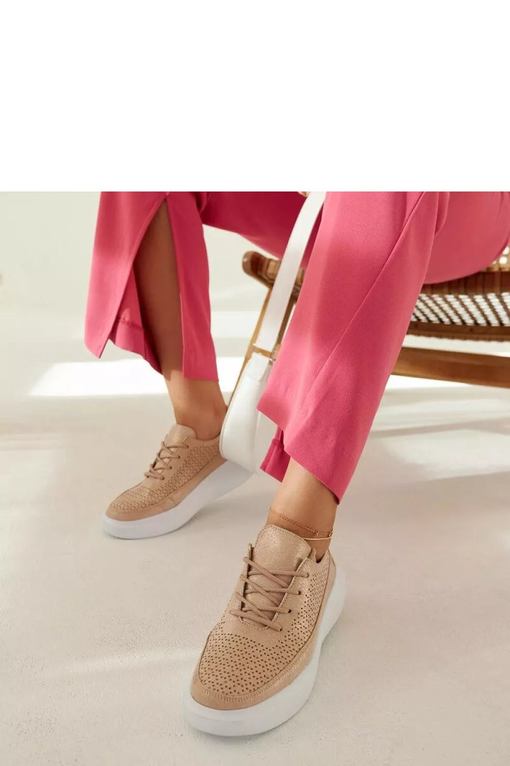 Sportbačiai, modelis 207539 Solea