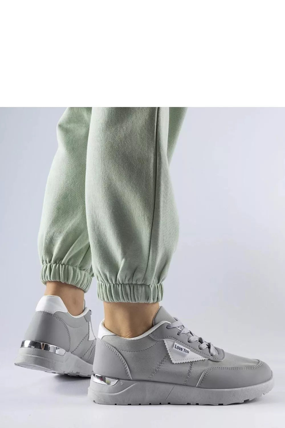 Sportbačiai, modelis 207632 Solea