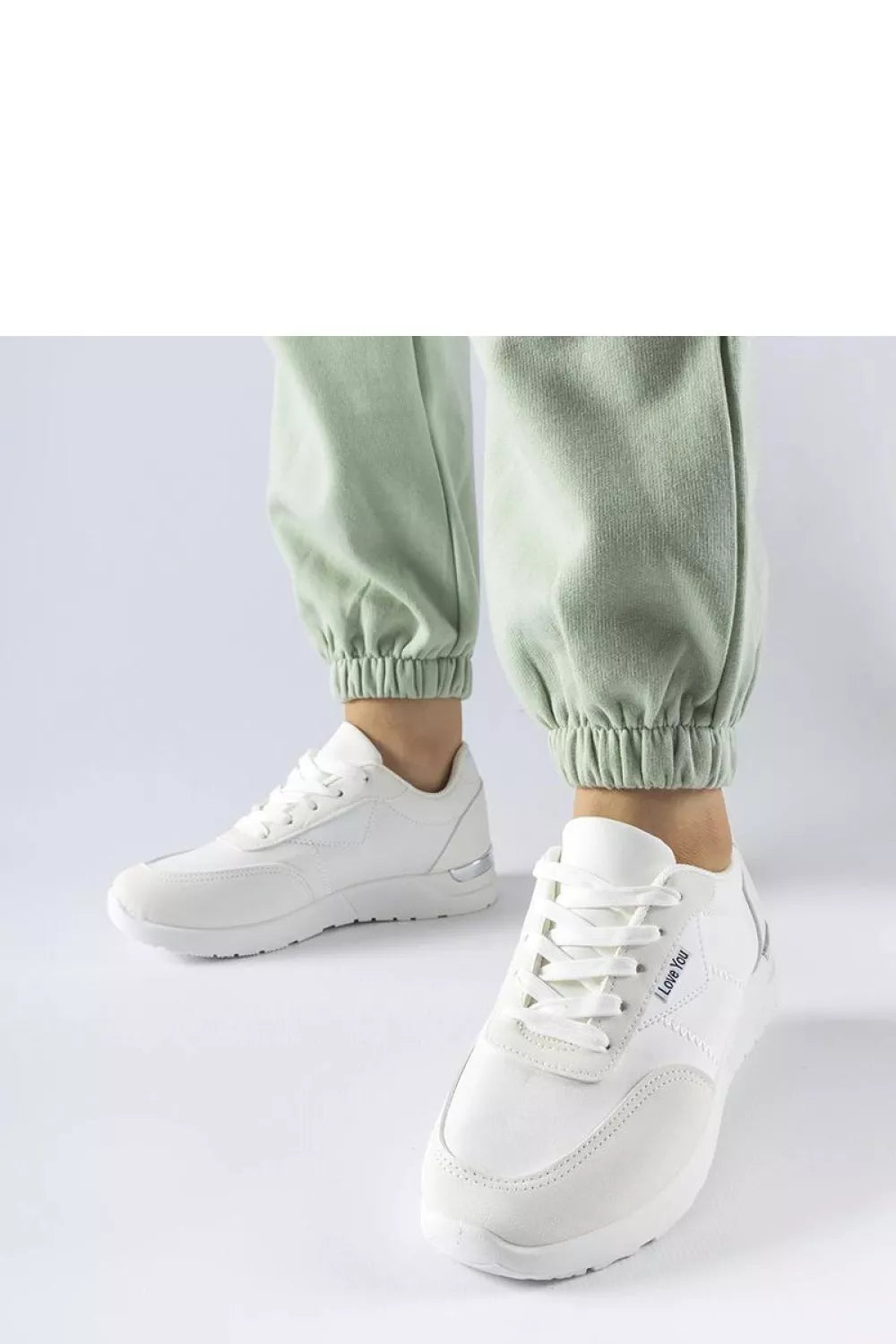 Sportbačiai, modelis 207633 Solea