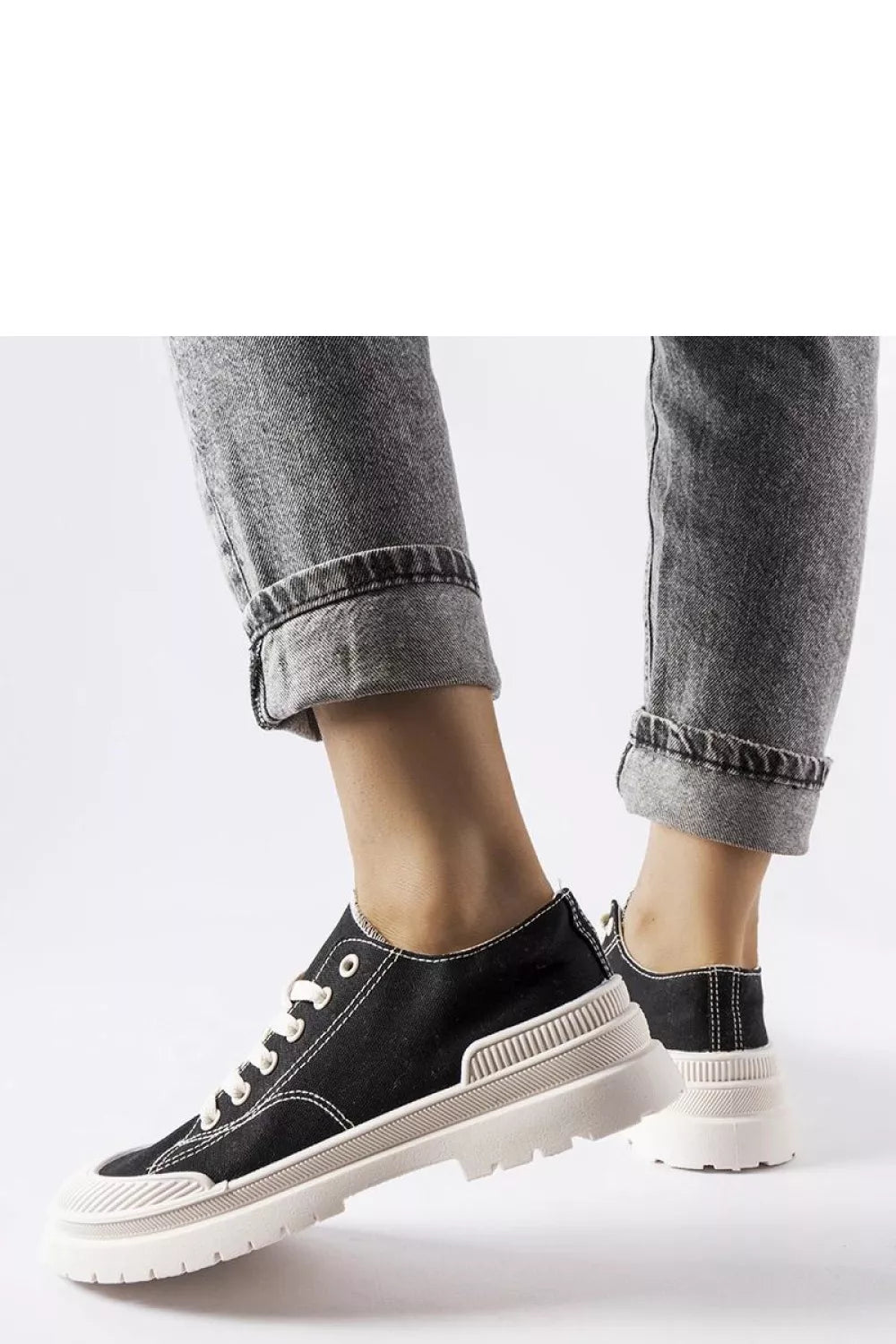Sportbačiai, modelis 207705 Solea