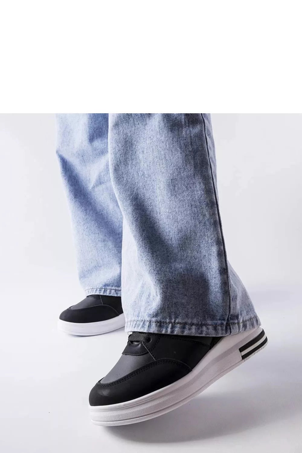 Sportbačiai, modelis 207917 Solea