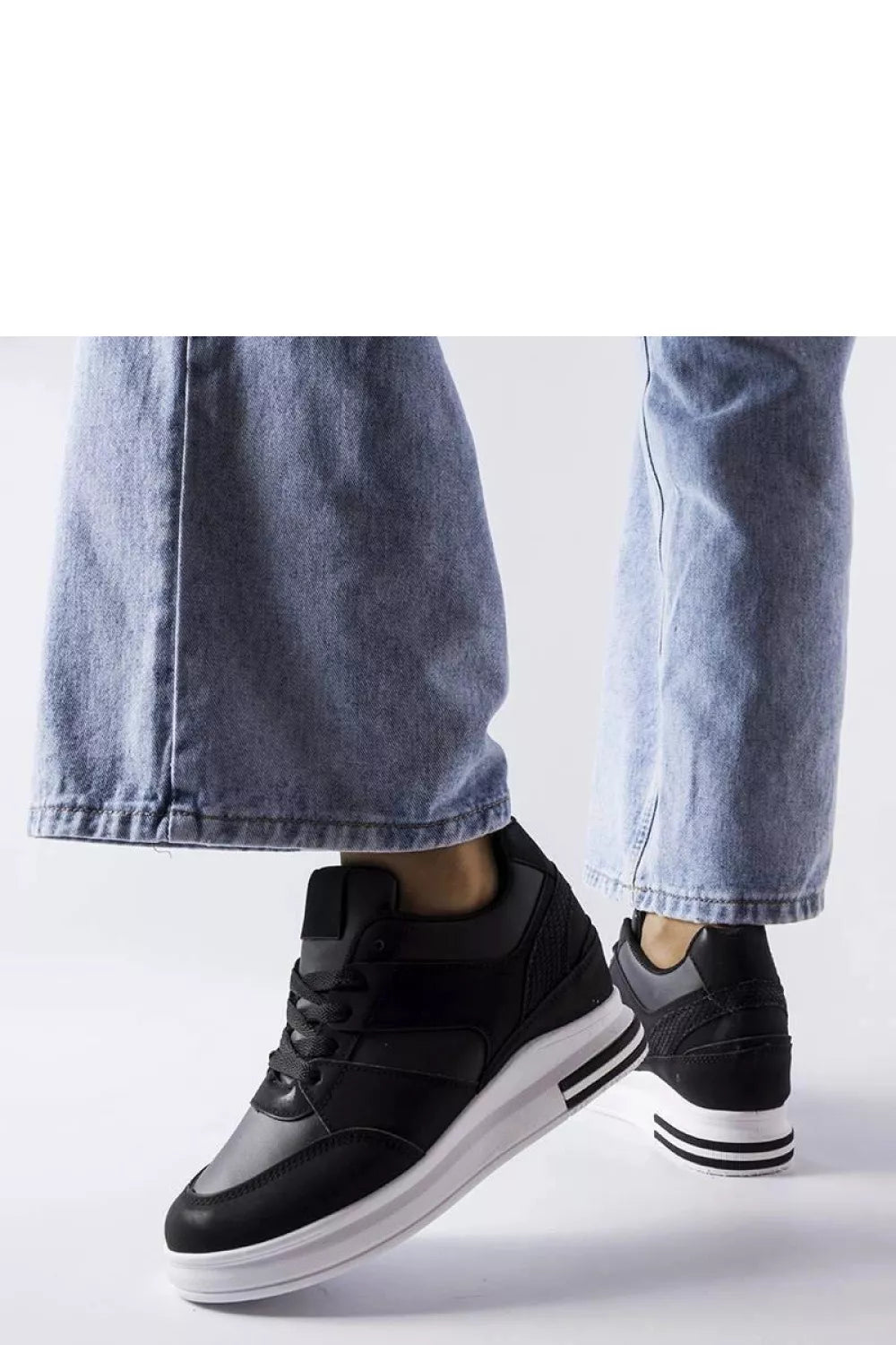 Sportbačiai, modelis 207917 Solea