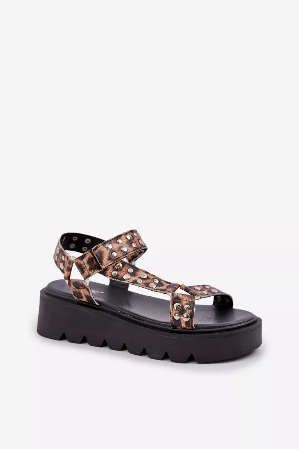 Basutės, modelis 210158. Ženkite į stilių