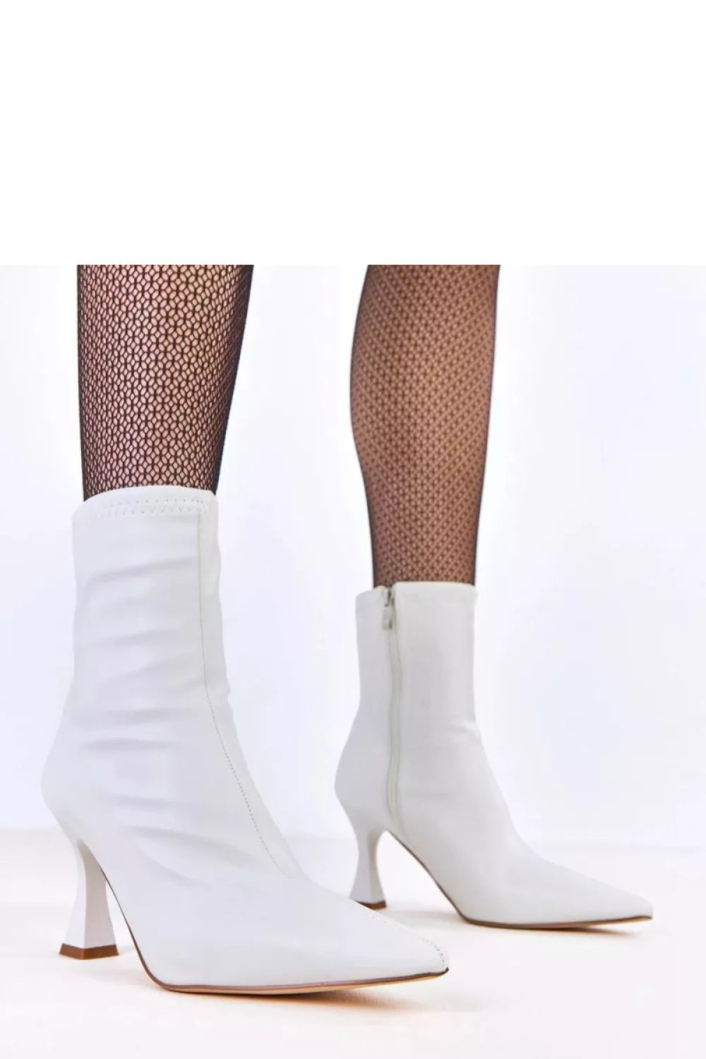 Aulinukai su kulnu, modelis 218541 Solea