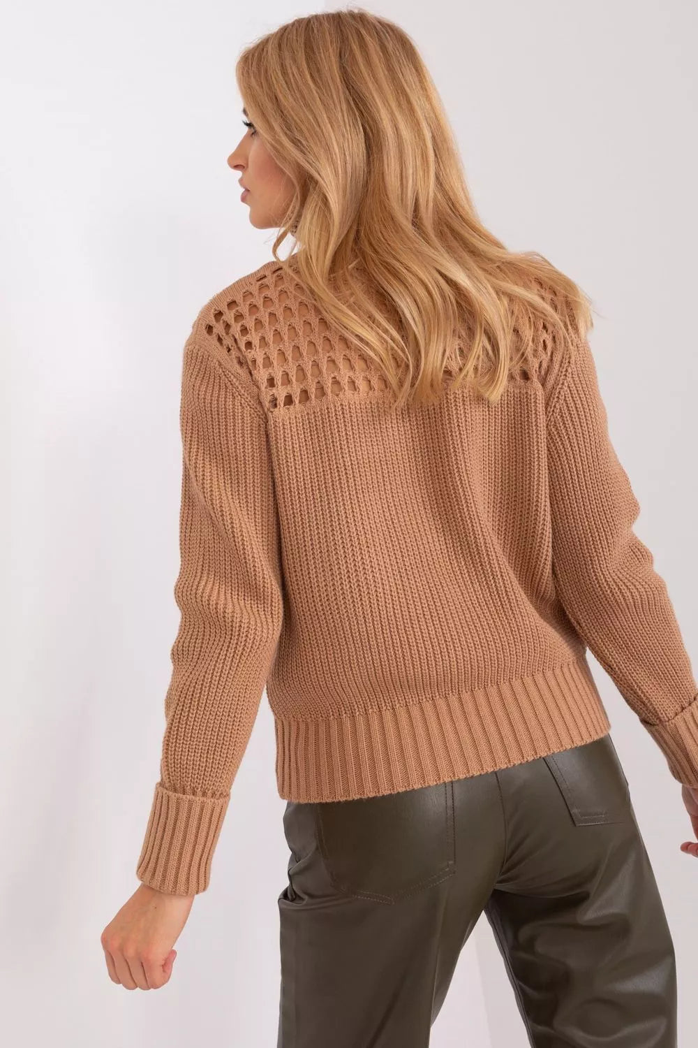 Polo marškinėliai aukštu kaklu, modelis 187516, gamyklinė kaina