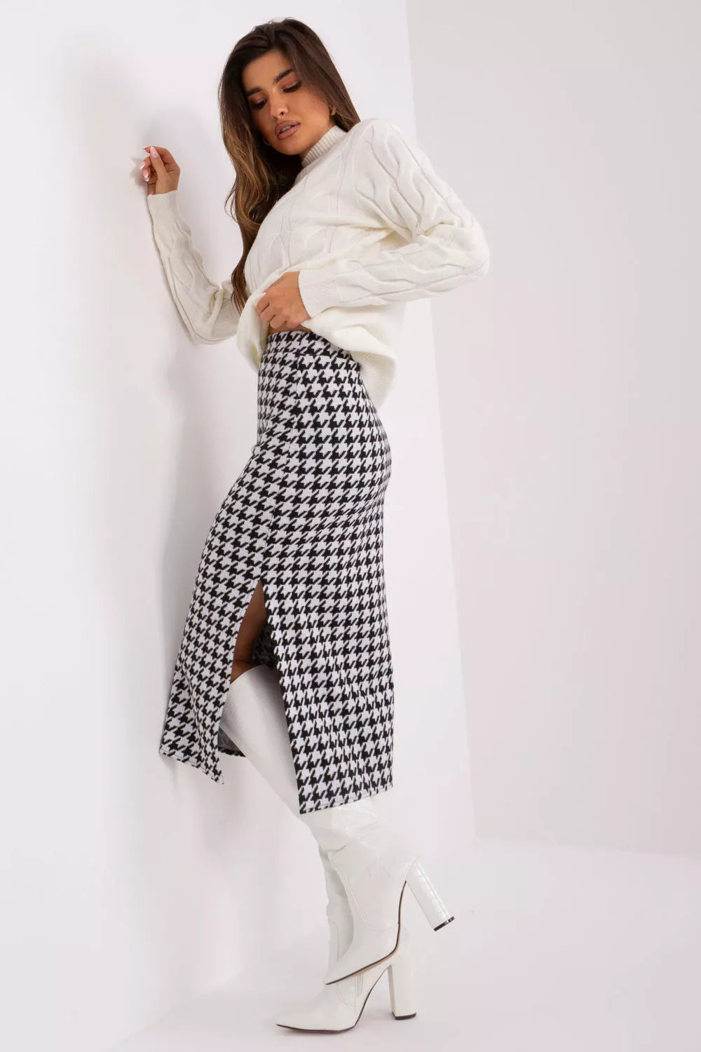 Sijonas, modelis 187757 Lakerta