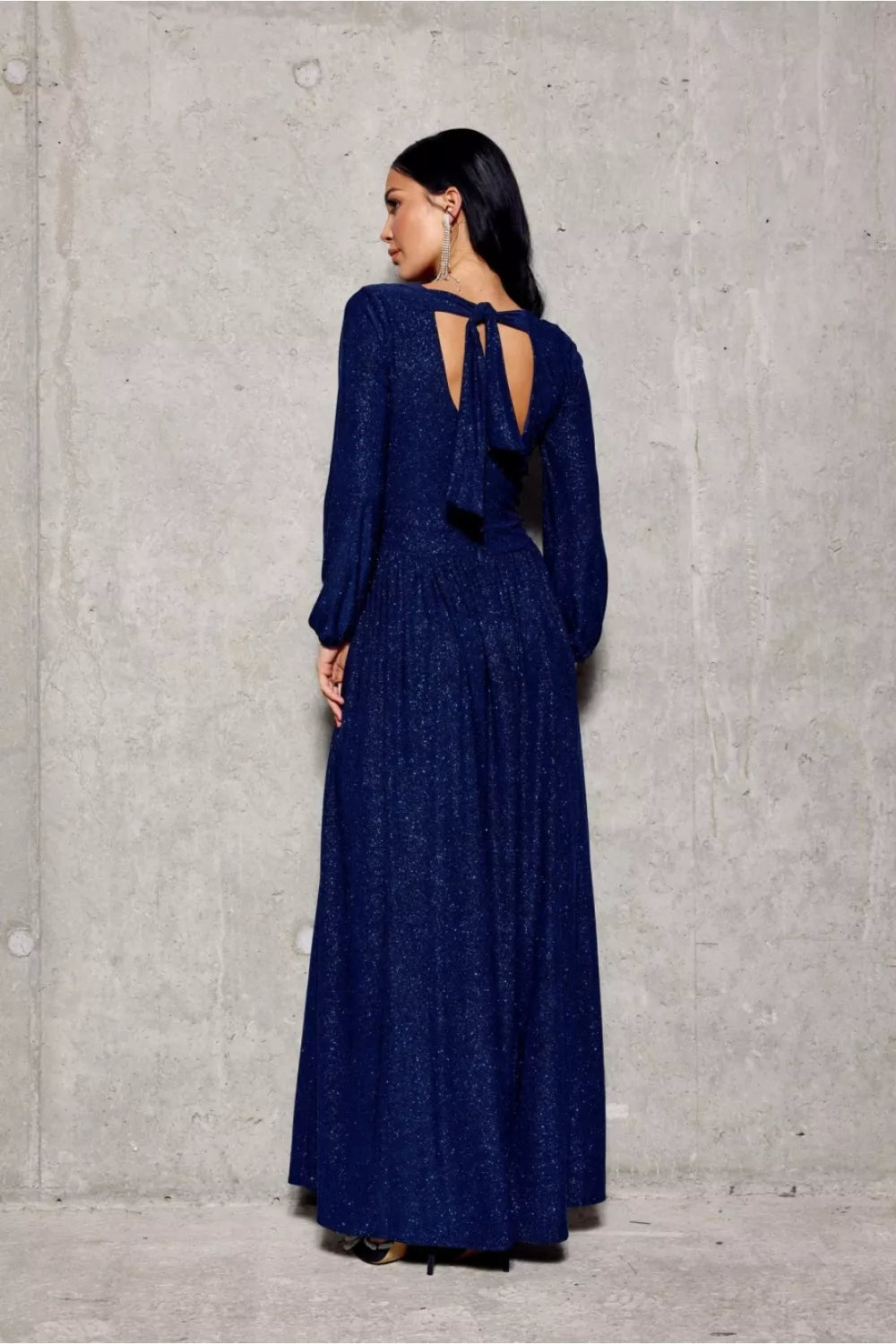 Ilga suknelė, modelis 188243, Roco Fashion