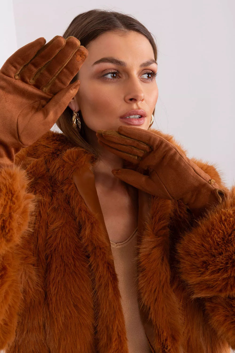 Pirštinės, modelis 189546 AT