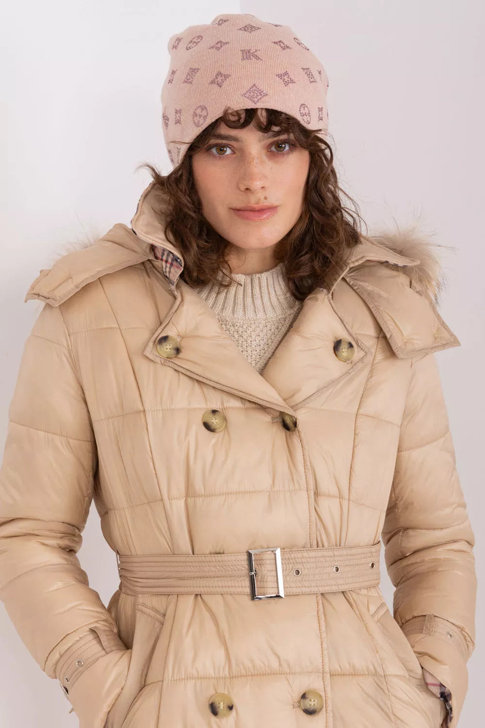 Kepurės modelis 189904 AT