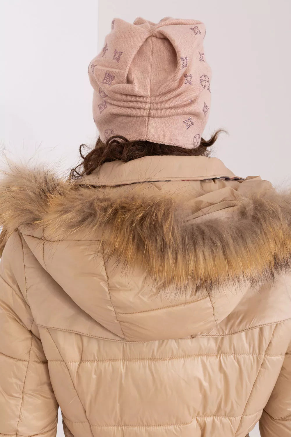 Kepurės modelis 189904 AT