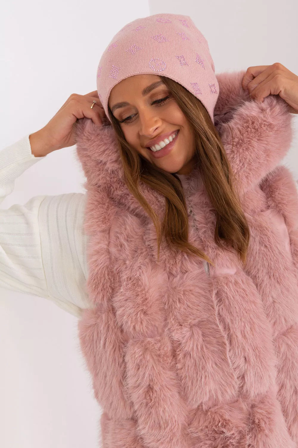 Kepurės modelis 189915 AT