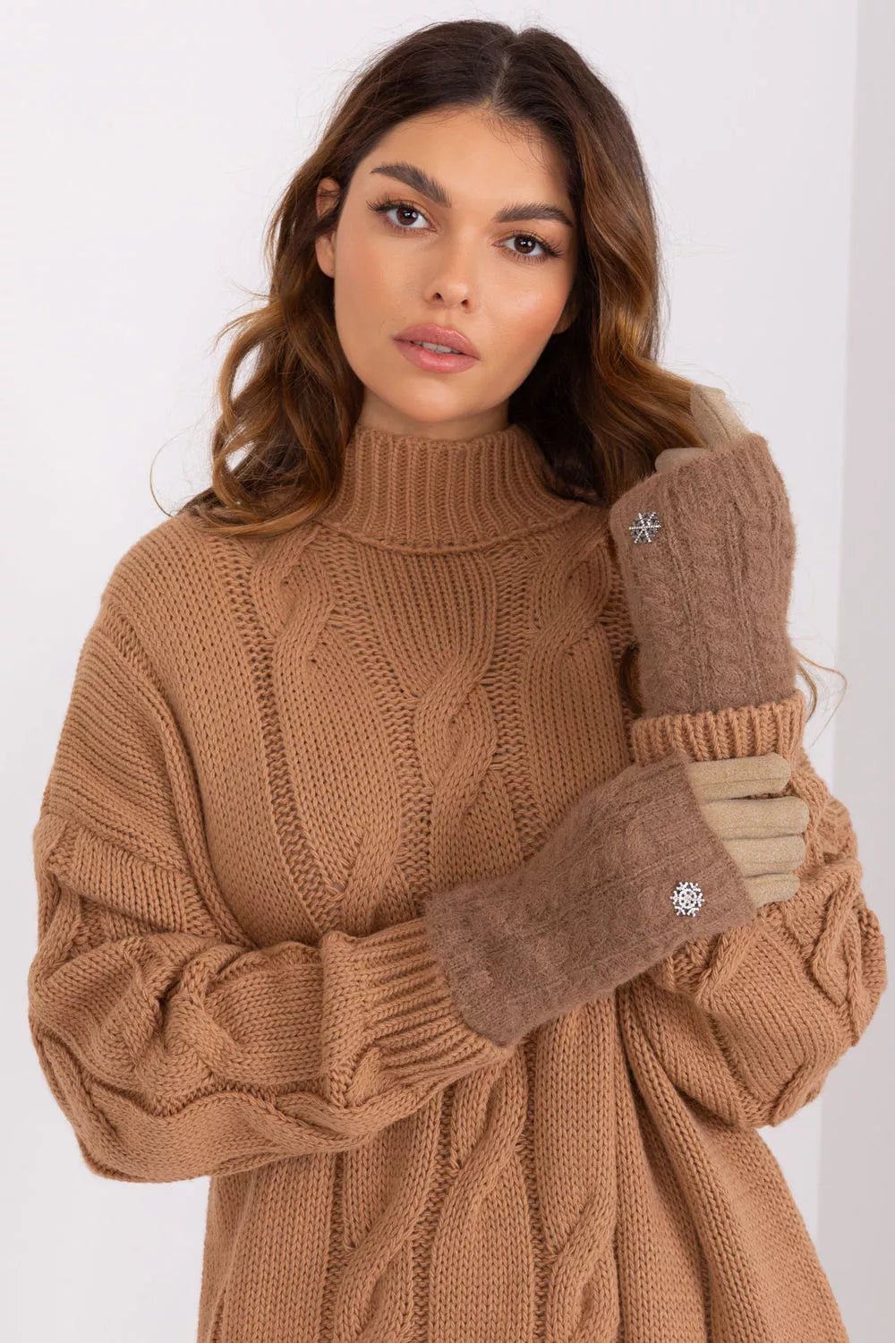 Pirštinės, modelis 190158 AT