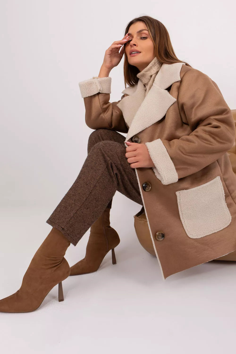 Striukės modelis 190161 Lakerta