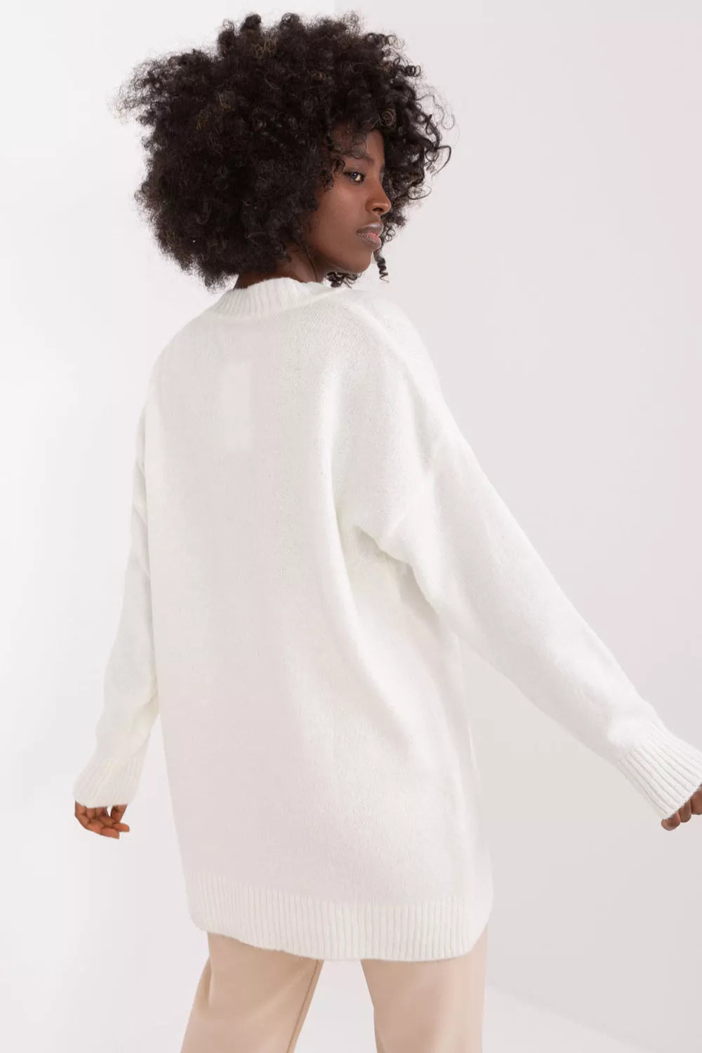 Megztinis, modelis 190759 Badu