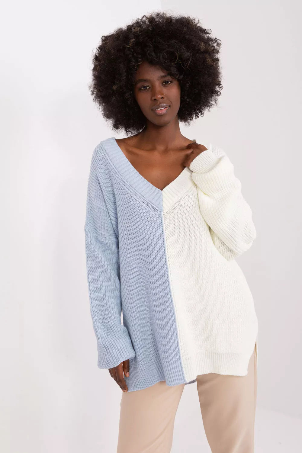Megztinis, modelis 190761 Badu
