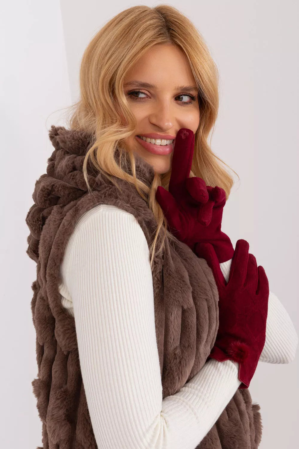 Pirštinės, modelis 190795 AT