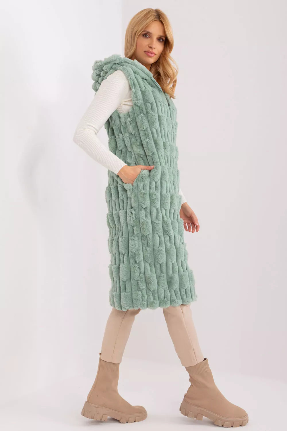 Liemenė, modelis 190869 AT