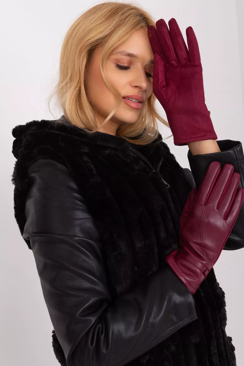 Pirštinės, modelis 190872 AT