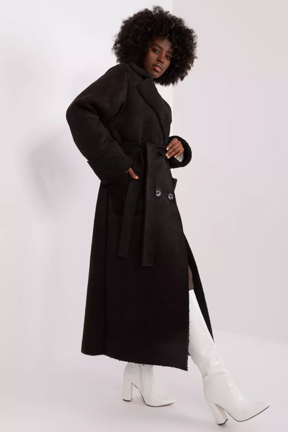 Palto modelis 191138 Lakerta