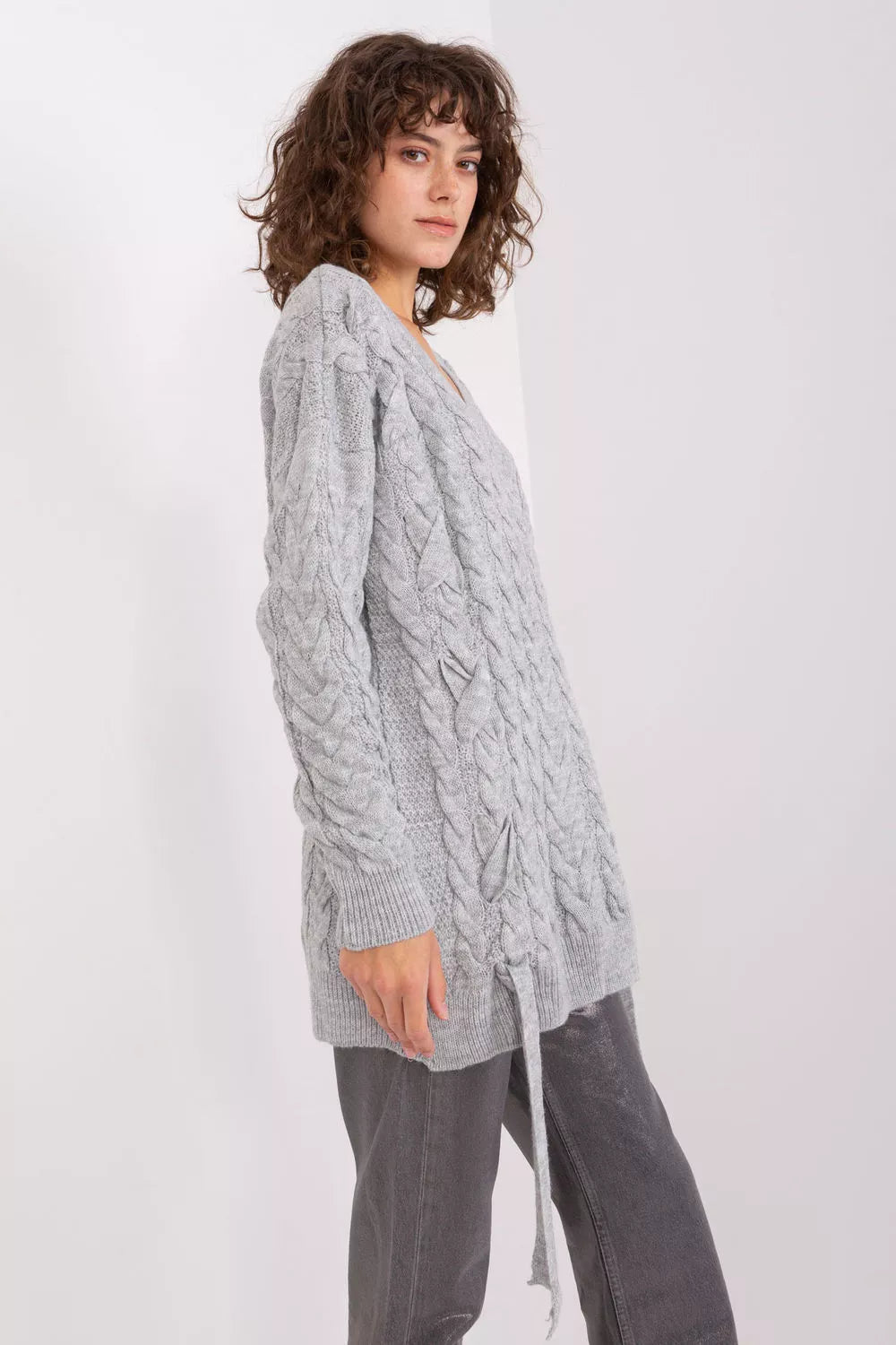Megztinis, modelis 191407 Badu