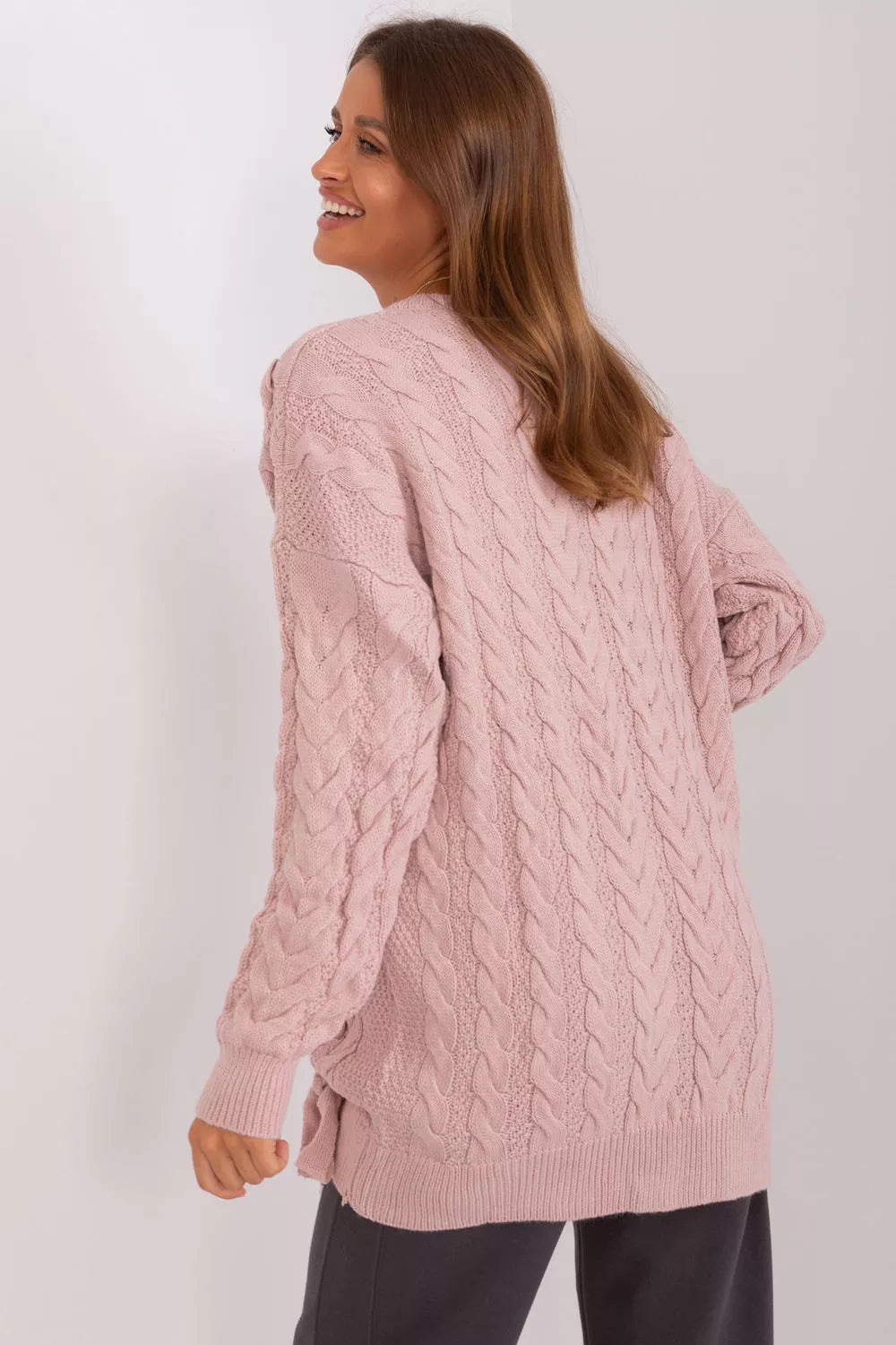 Megztinis, modelis 191411 Badu