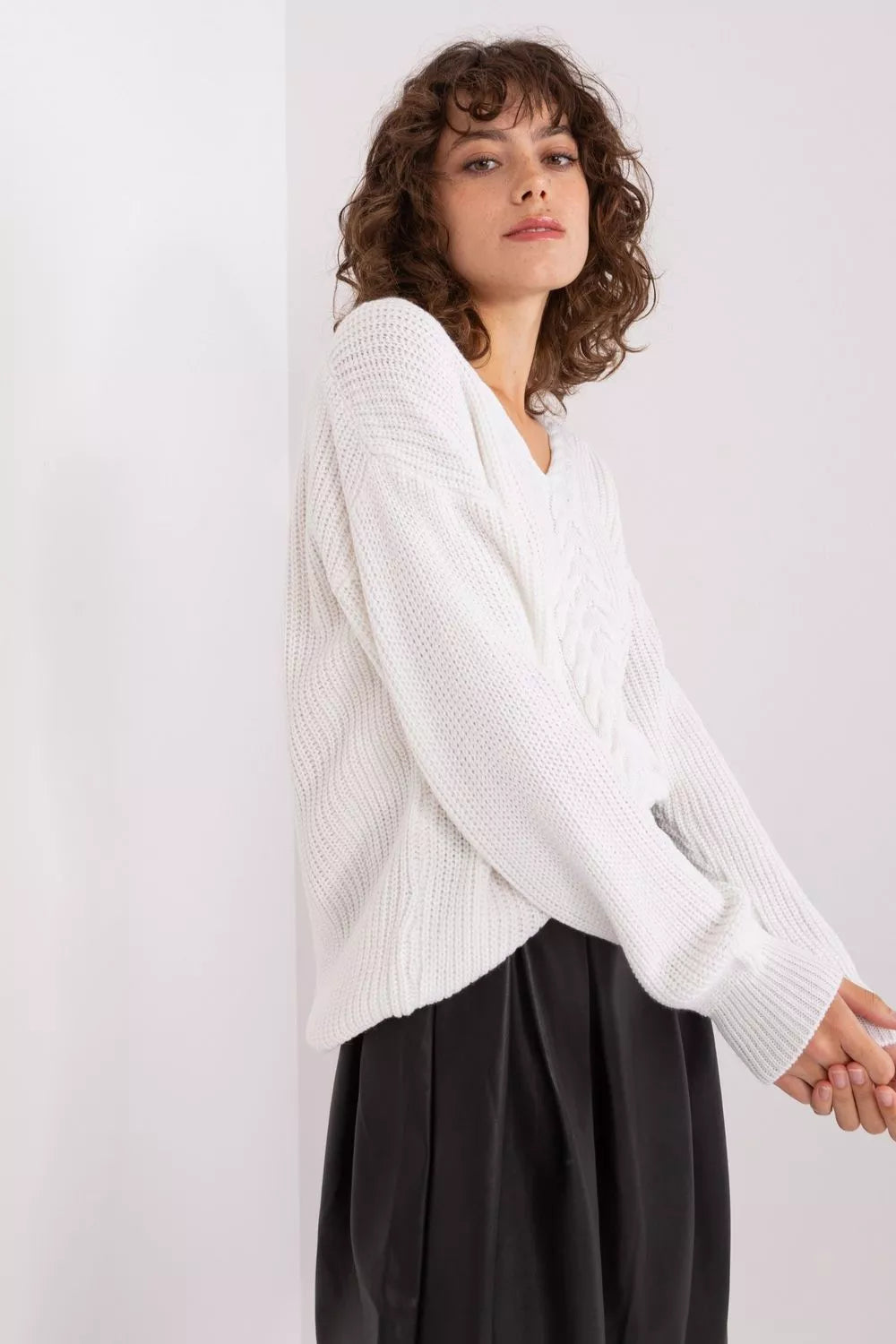 Megztinis, modelis 191419 Badu