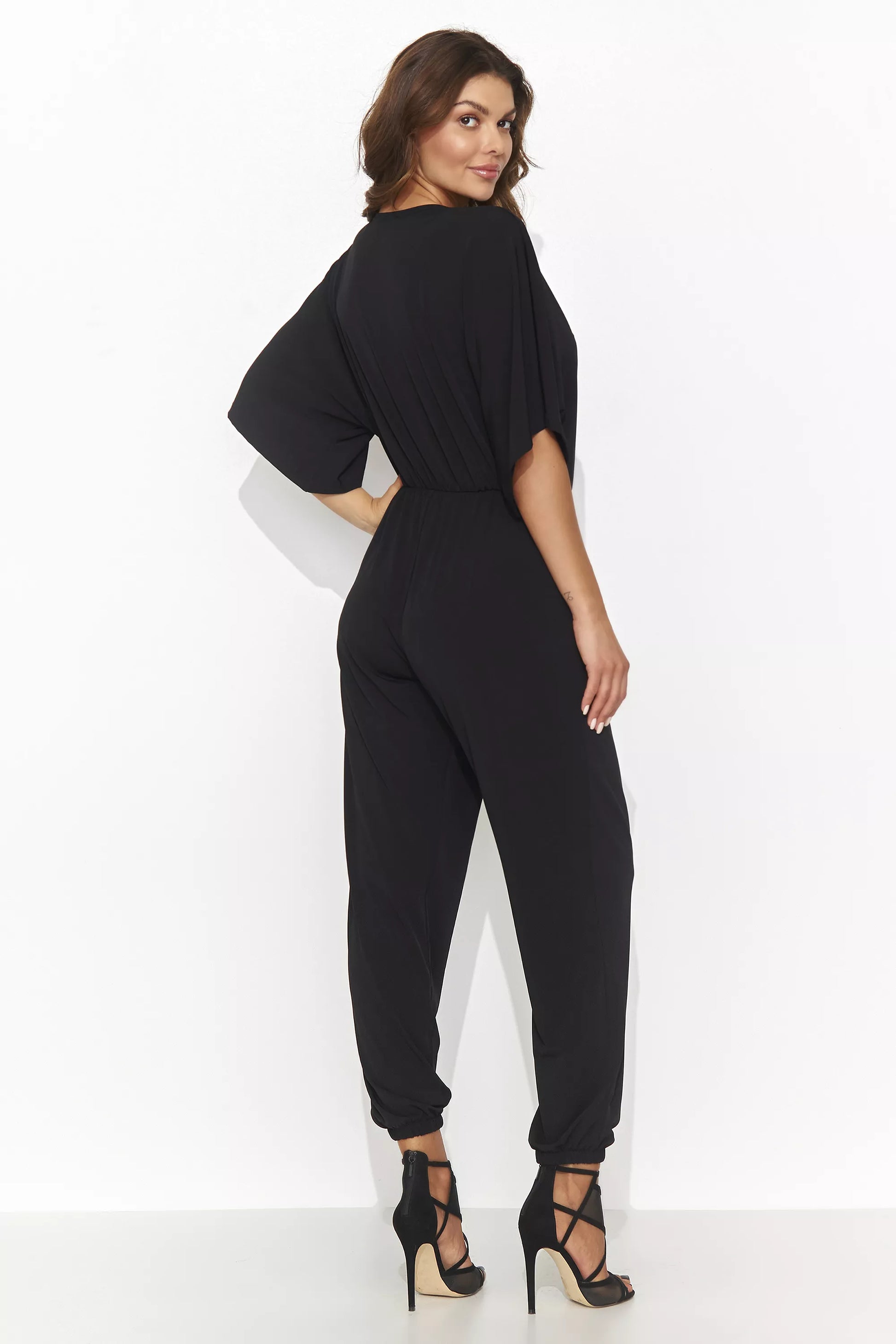 Kostiumo modelis 192057 Numinou