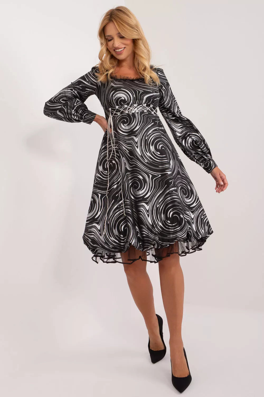 Vakarinės suknelės modelis 193045 Lakerta