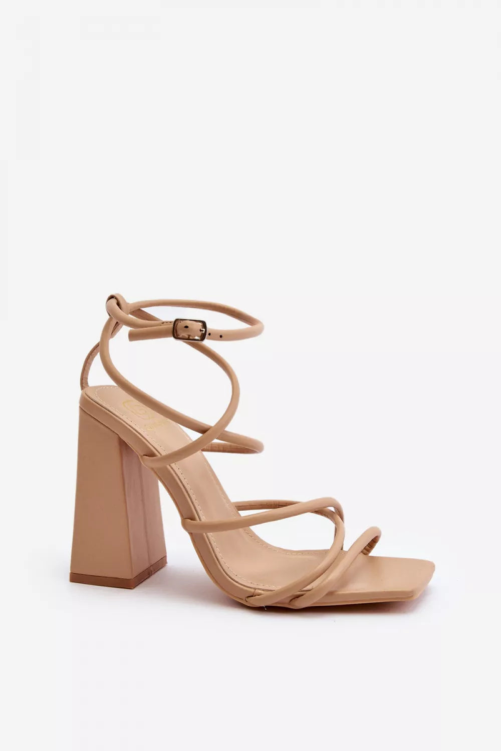 Basutės su kulnu, modelis 193935, Step in style
