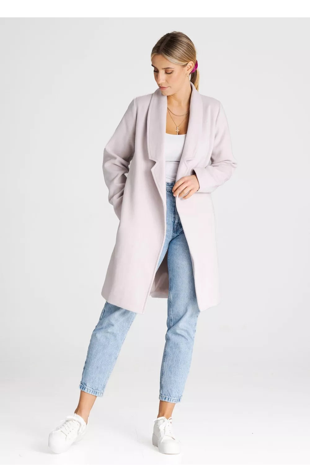 Paltas, modelis 194794, Figl