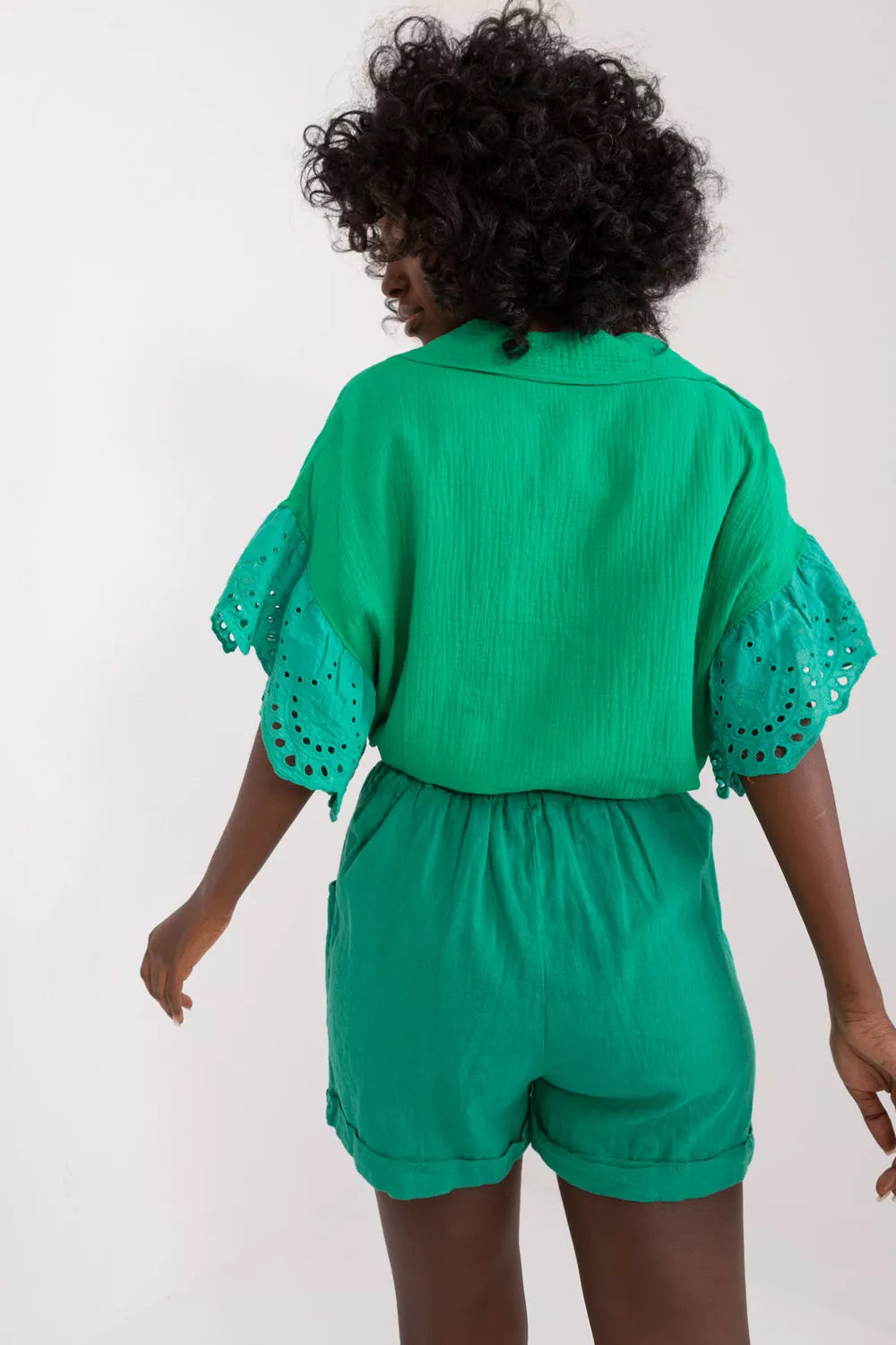 Šortai, modelis 196468, Italy Moda