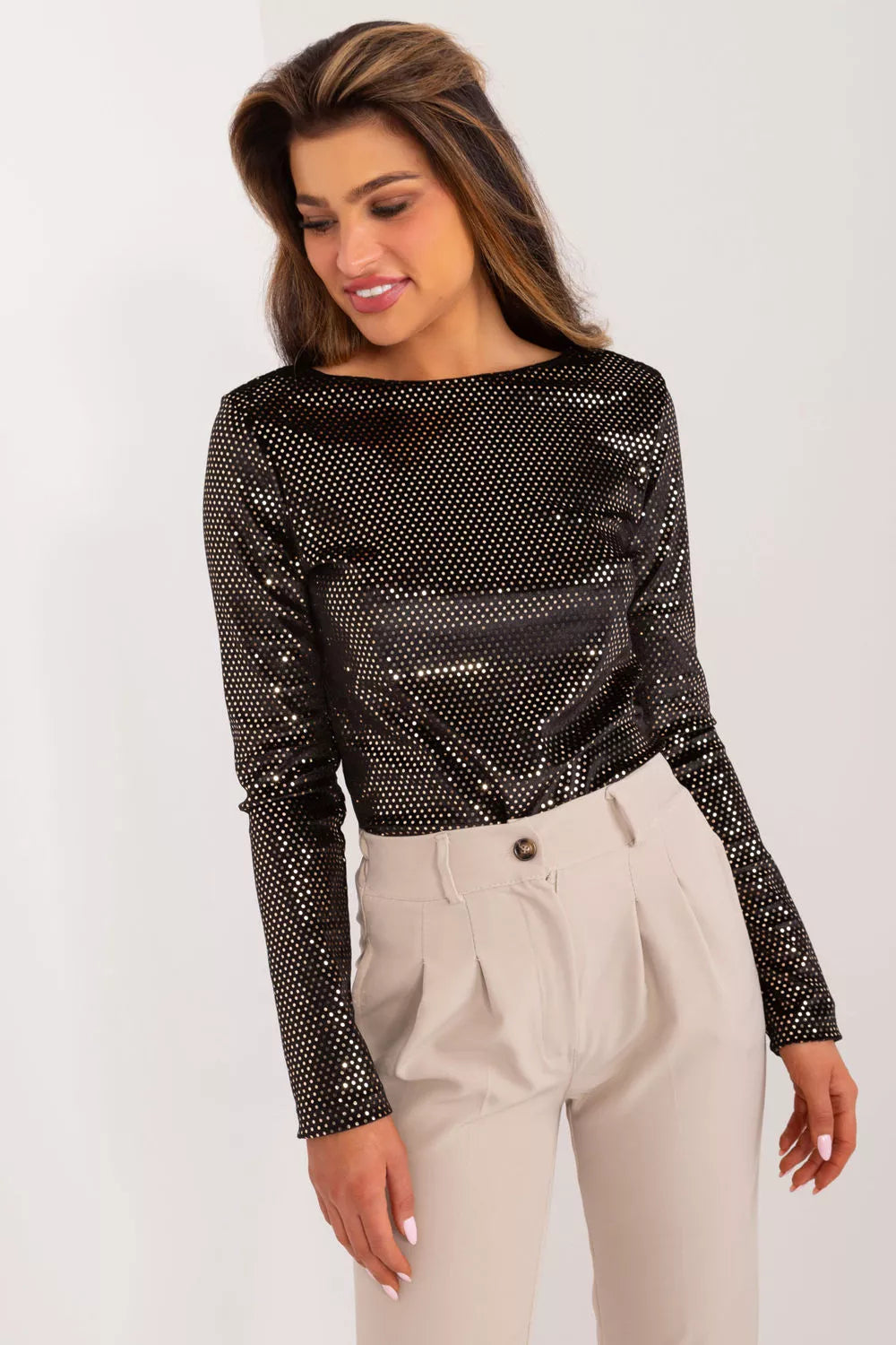 Koreguojantis apatinis trikotažas, modelis 196741 Badu