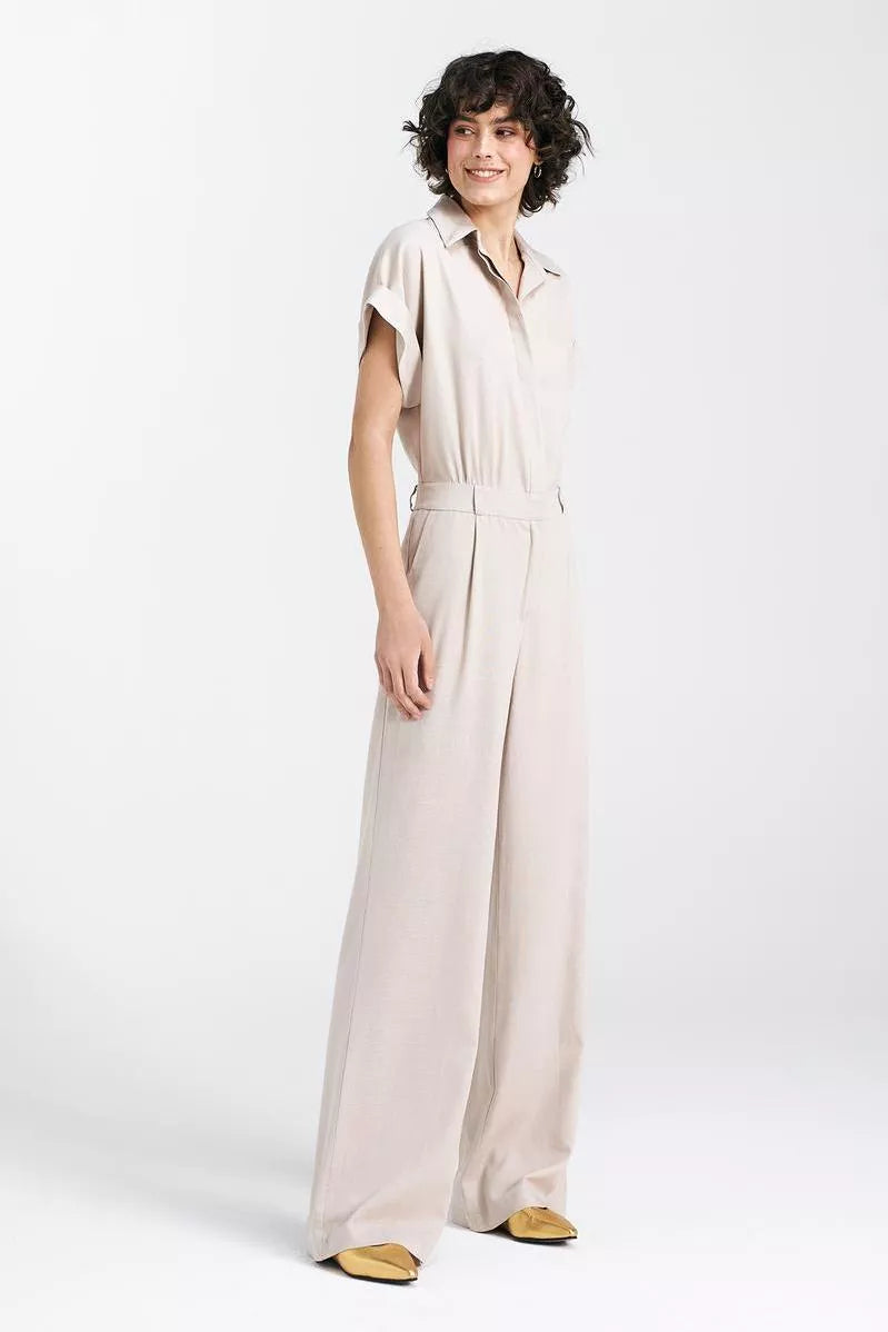 Kostiumo modelis 196998 Nife