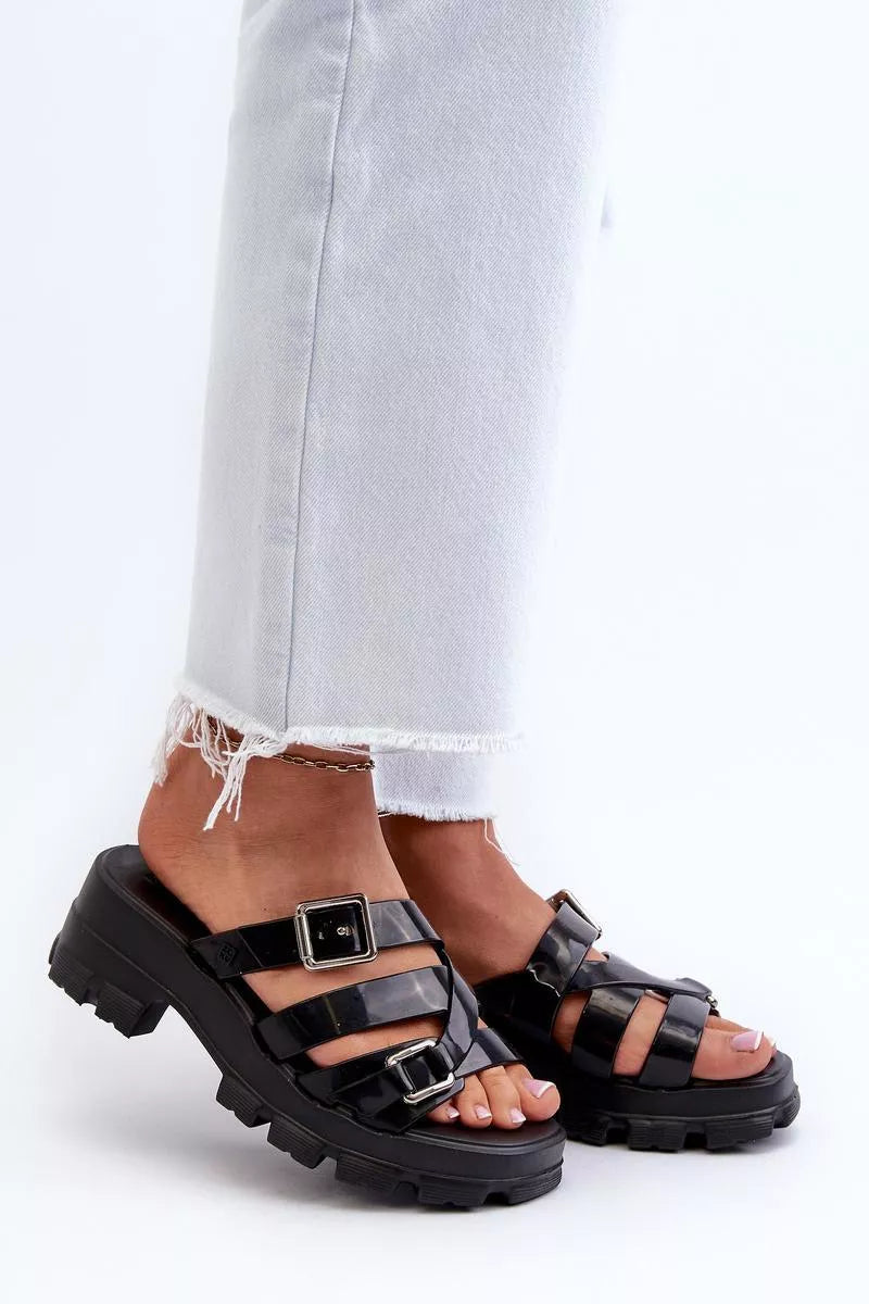 Šlepetės, modelis 197669. Ženkite į stilių