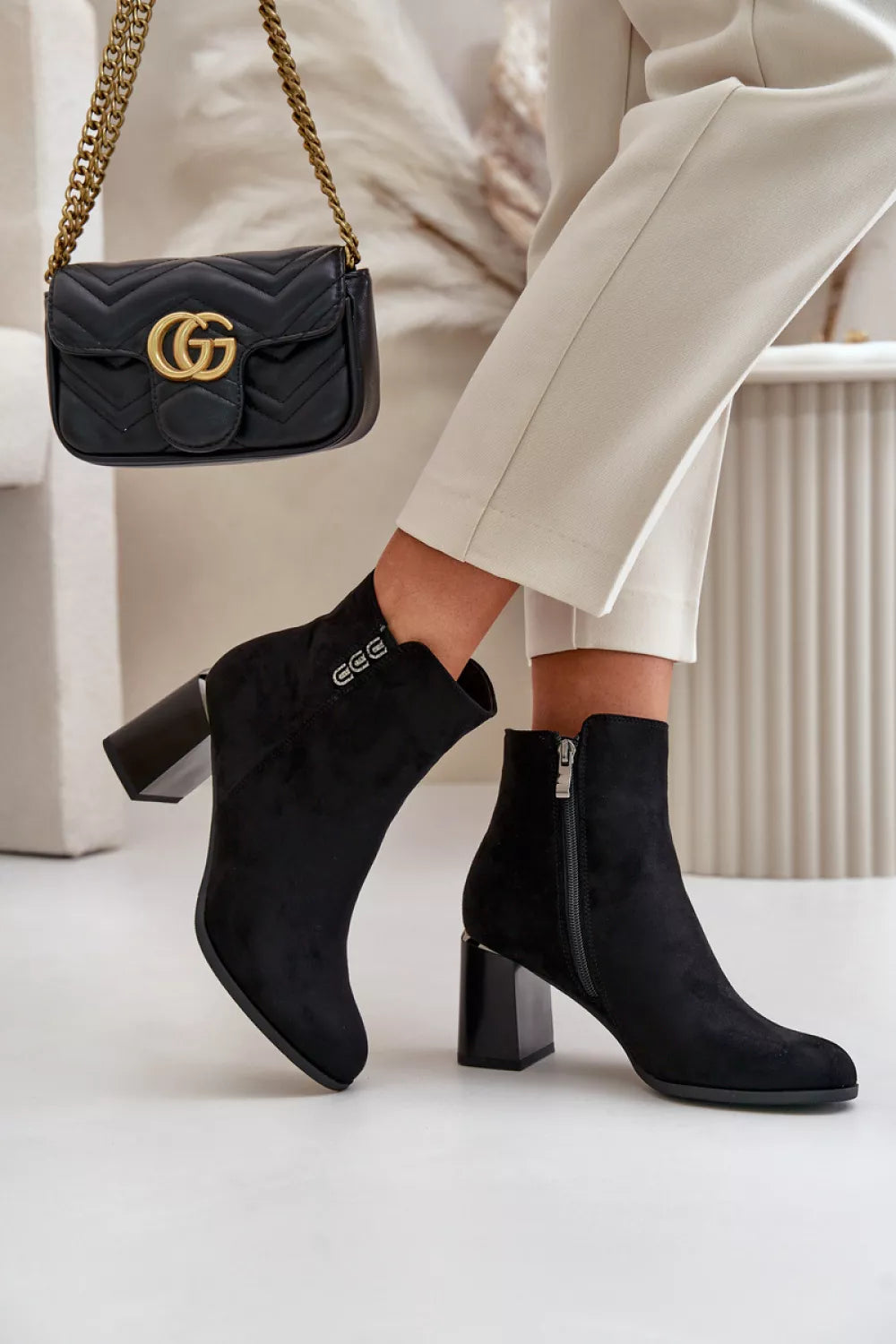 Aukštakulniai batai, modelis 199847. Ženkite į stilių