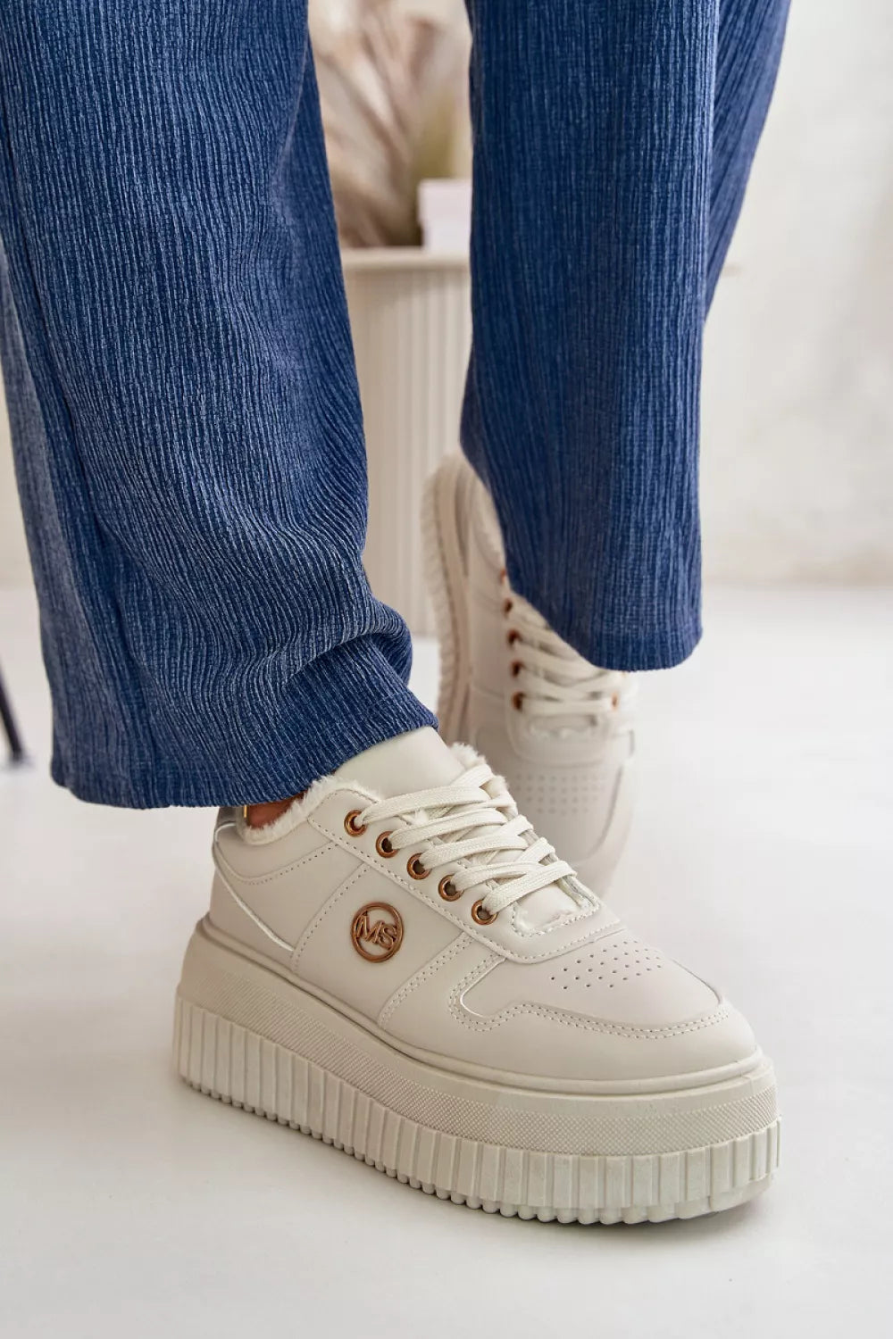 Sportiniai batai, modelis 199885. Ženkite į stilių