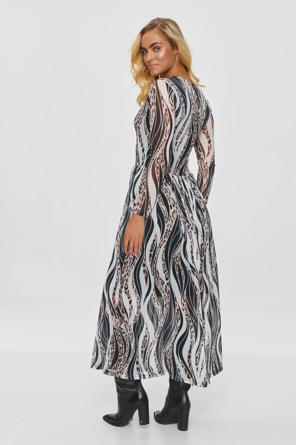 Dieninė suknelė modelis 200077 Makadamia