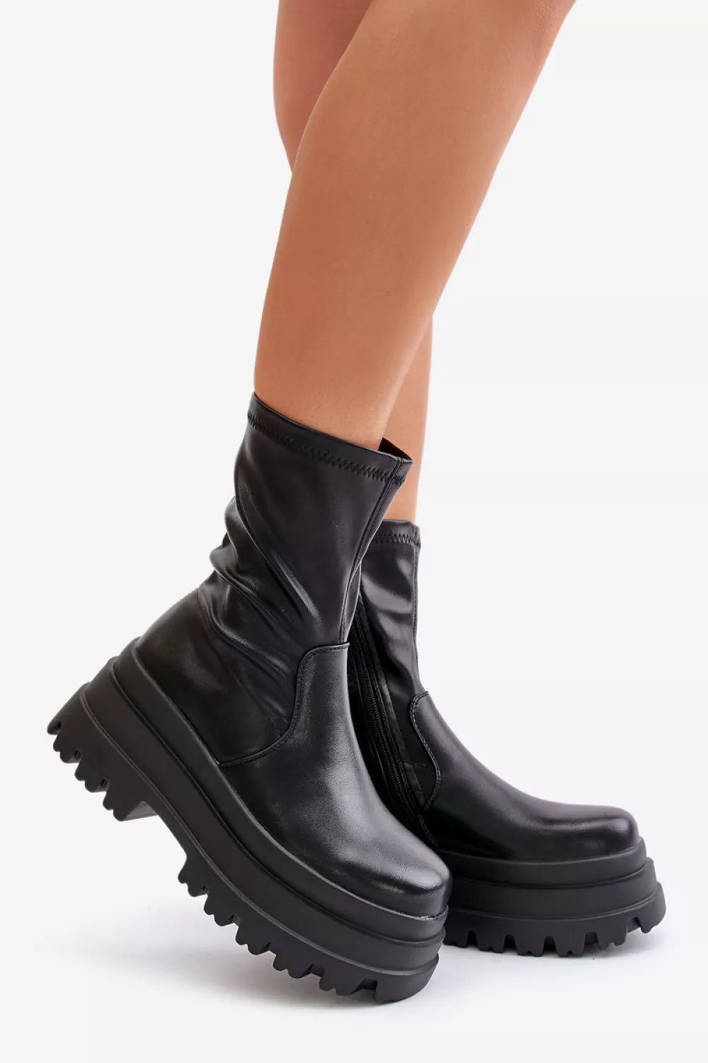 Batai, modelis 200253 Ženkite į stilių