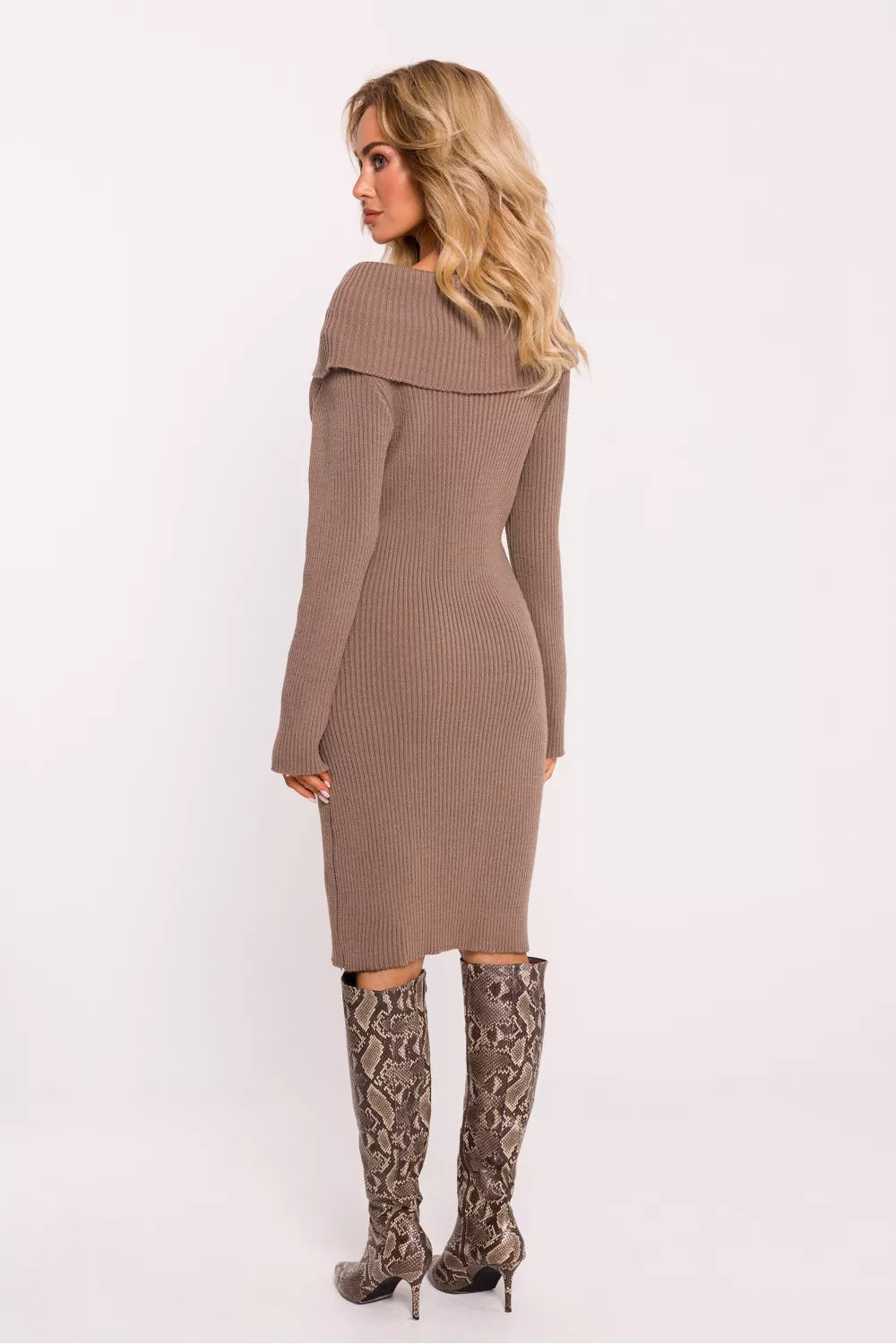 Dieninė suknelė, modelis 200912 Moe