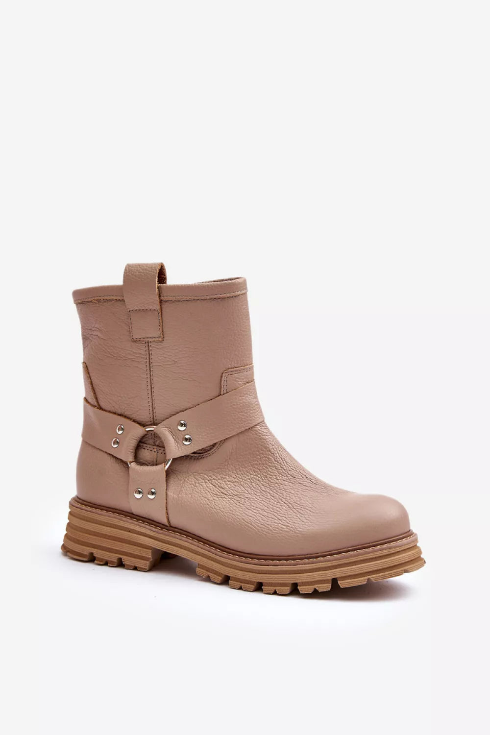 Batai, modelis 201220. Ženkite į stilių