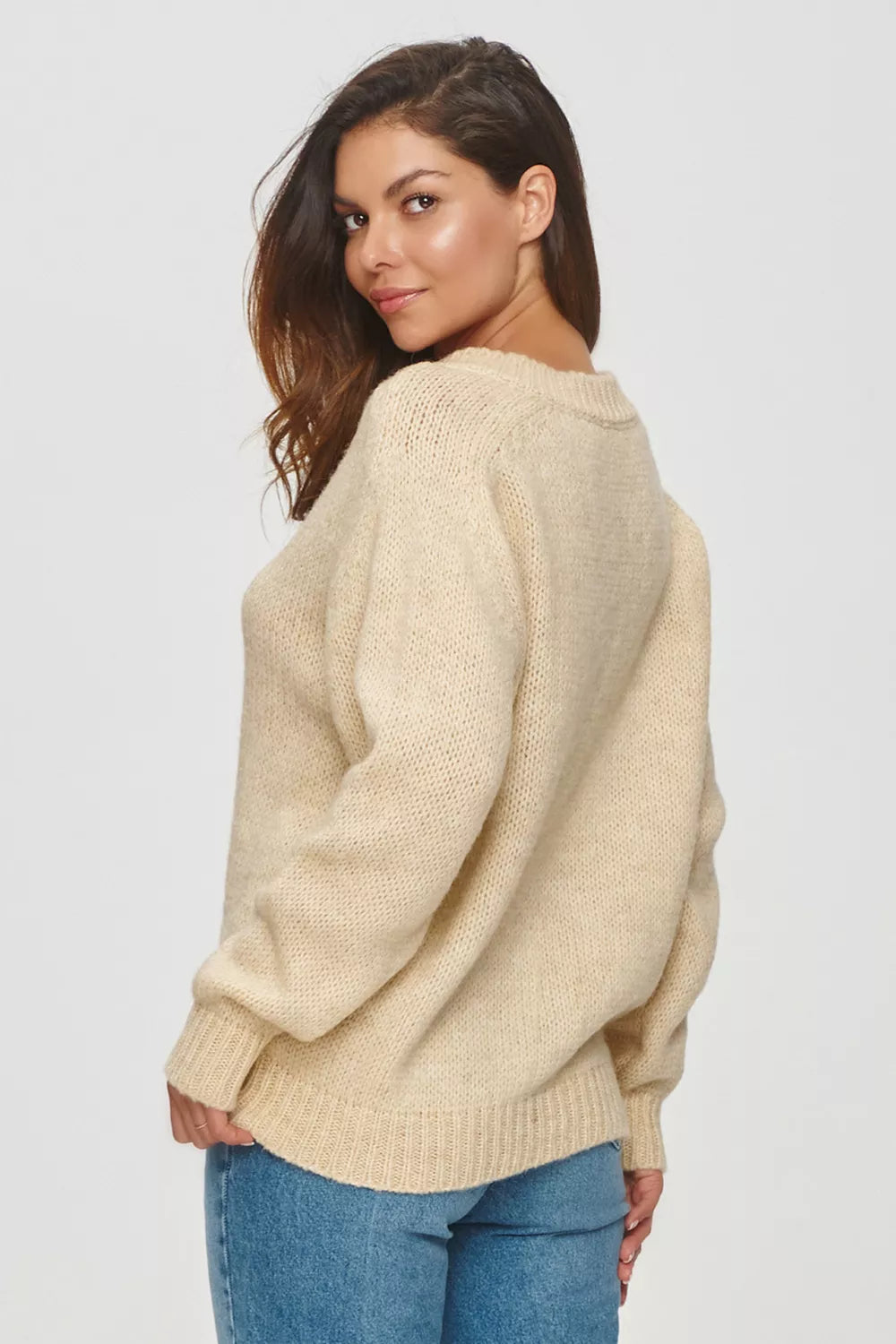 Megztinis modelis 201800 Makadamia
