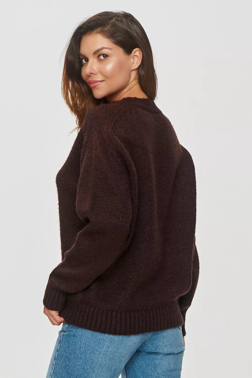 Megztinis modelis 201801 Makadamia