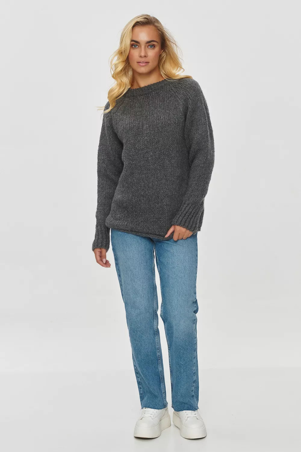 Megztinio modelis 201805 Makadamia