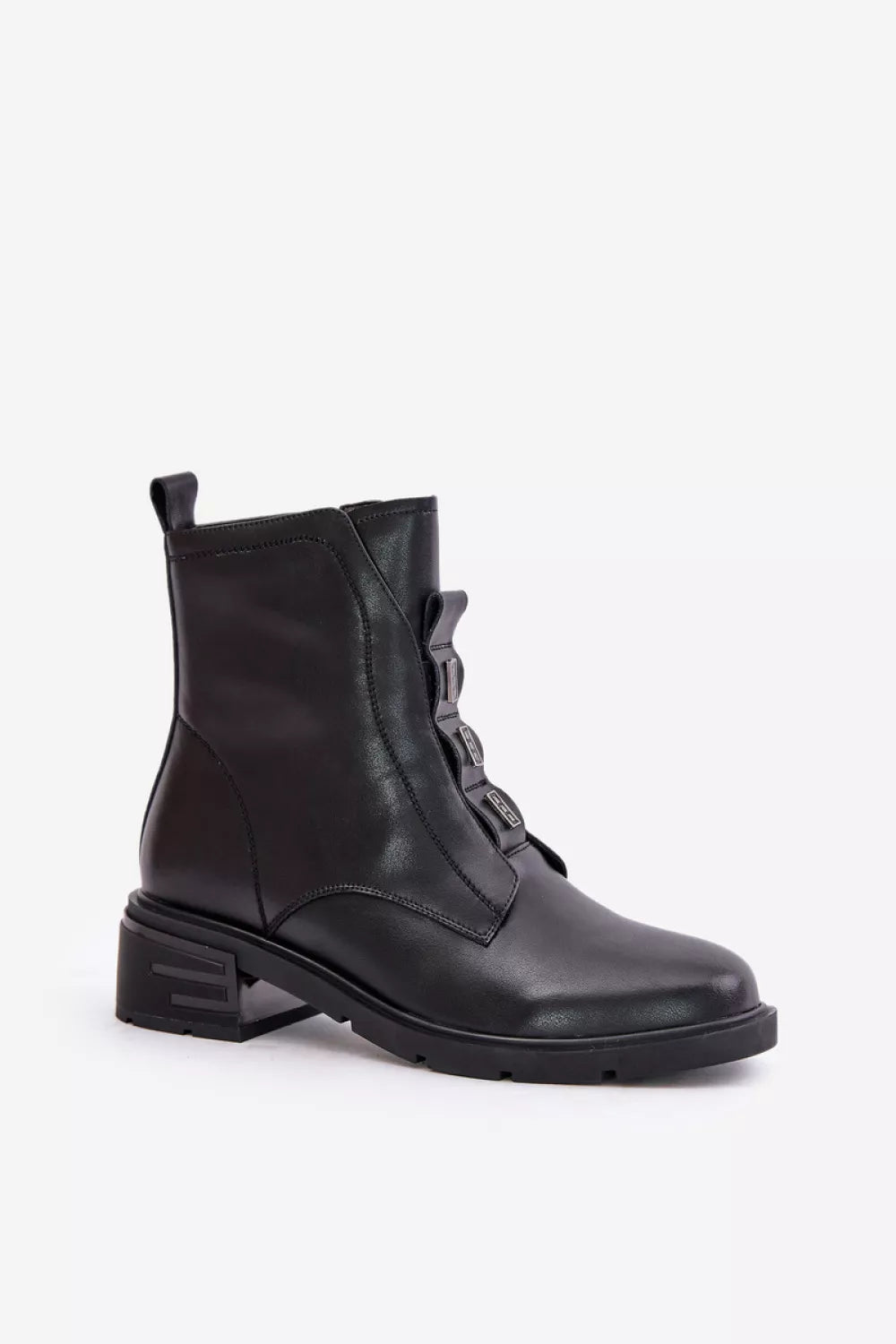 Aulinukai modelis 202058 Step in style
