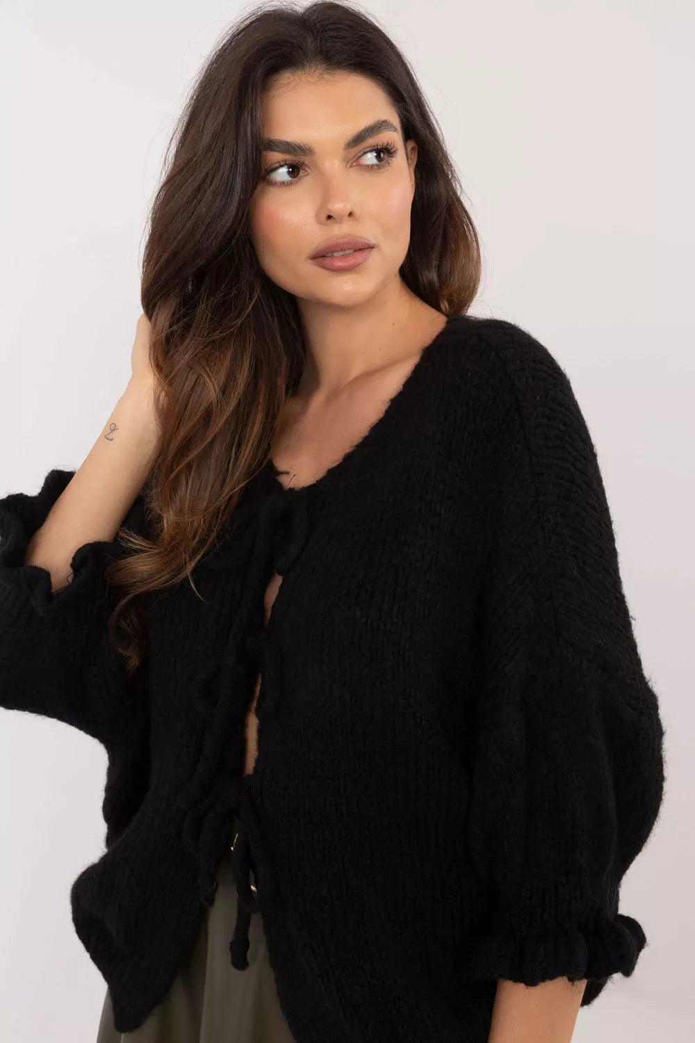 Kardiganas modelis 202543 Italy Moda