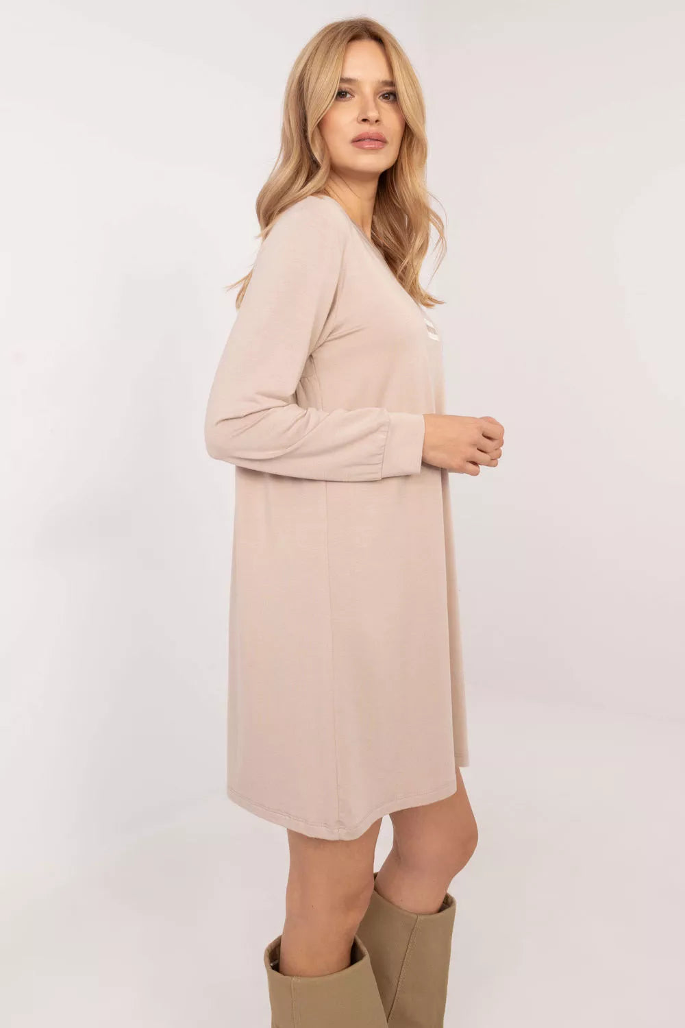 Dieninė suknelė, modelis 202786 Aktualumas